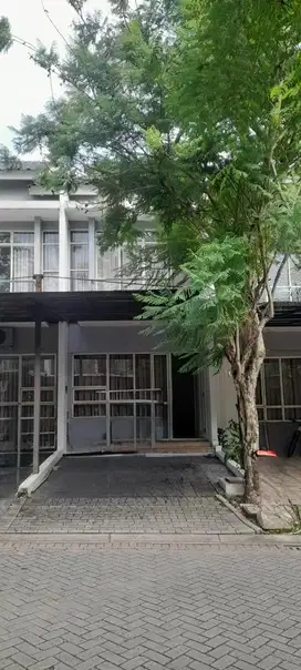 Dijual sgt murah rumah siap huni di Residence One-Bsd City(SHM)
