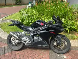 CBR 250 rr tipe black freedom