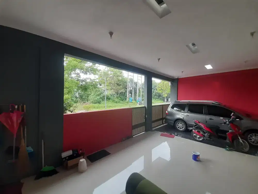 Rumah Hook Strategis di Jalan Utama Puri Indah Sidoarjo