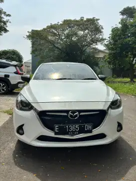 Mazda 2 1.5 at skyactive