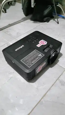 Proyektor Infocus 3800 lumens MULUS BU