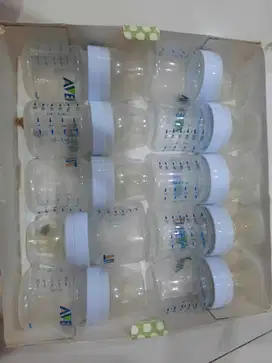Botol susu Avent dan botol kaca asi