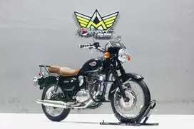 Kawasaki W250 Black 2018 Like New Classic 350 Meteor 350
