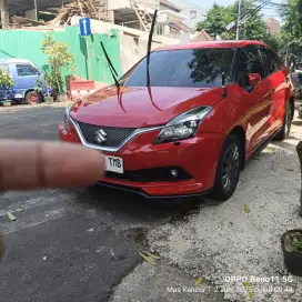 Baleno hatcback 2017 cash red