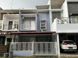 Disewakan Rumah Full Perabot dengan Lokasi Strategis