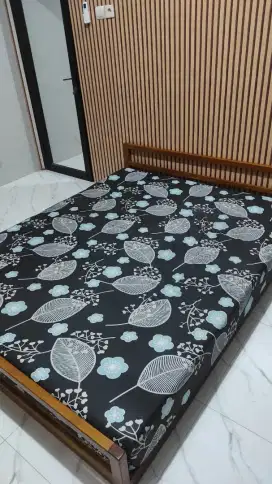 Dipan plus kasur inoac