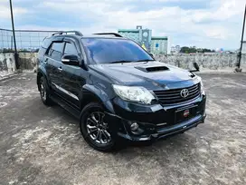 DP 5JT TOYOTA FORTUNER G VNT TRD SPORTIVO 2.5 2015 DIESEL MATIC