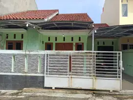 Dijual Rumah Lokasi Strategis SHM