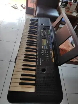 Keyboard Yamaha PSR253 Mulus Normal semua Fungsi