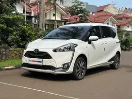 Km27rb. TDP5jt. Sienta V 2021 AT