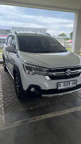 Suzuki Baru XL-7 MPV Dp20jt