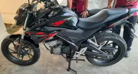 Honda New CB150R 2019 Hitam Strip Merah Km Rendah Mesin Terawat Nego