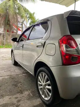 Toyota Etios Valco 2013 Tipe E Termurah