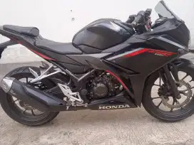 HONDA. CBR 150 TAHUN. 2020 SIAP PAKAI