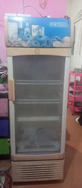 DIJUAL SHOWCASE