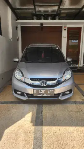 Jl mobilio E matic 2016 km low 50rb
