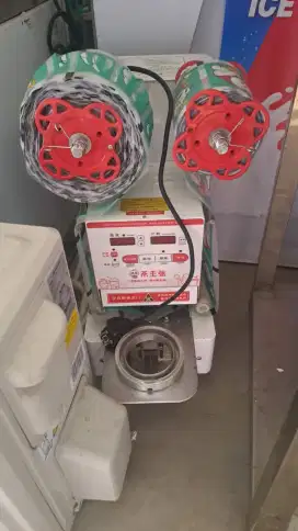 Mesin Cup Seal/ Mesin Press minuman otomatis
