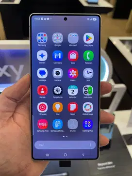 SAMSUNG GALAXY S25 ULTRA FREE GALAXY BUDS 3