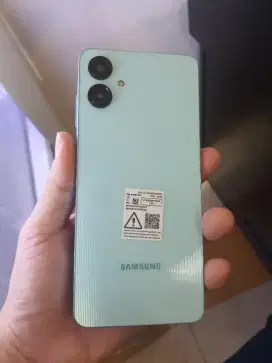 Samsung A06 ram 4+4/64Gb seken like new