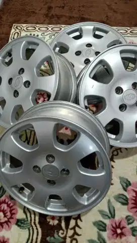 Velg Hyundai Avega Ring 15