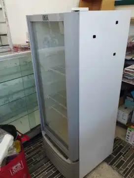 Dijual Showcase Bekas GEA EXPO-26FC