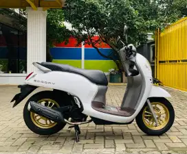 Scoopy prestige 2021