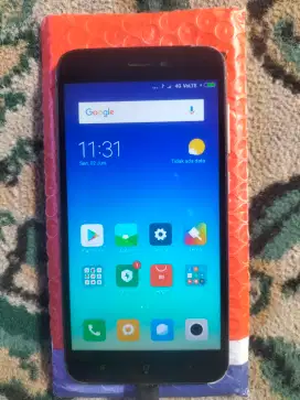 Redmi 5a 2/16 GB Bekas Pemakaian, Matraman Jakarta Timur.