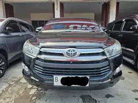 KM LOW 64 RIBUAN Toyota Inova V 2.0 At 2017 Hitam Plat Genap