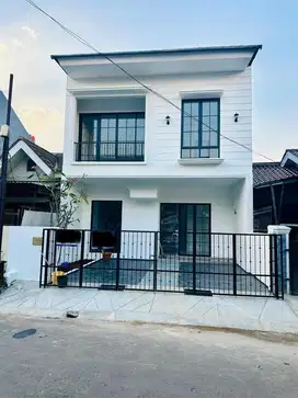 RUMAH BARU 2LANTAI BERLOKASI DI NUSA LOKA BSD