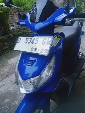 Dijual Honda beat karbu THN 2009