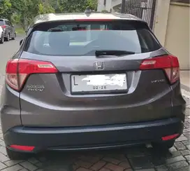 DIJUAL CEPAT HONDA HR-V 2017 - PEMAKAIAN 2018! PLAT L PAJAK FEB 2026!