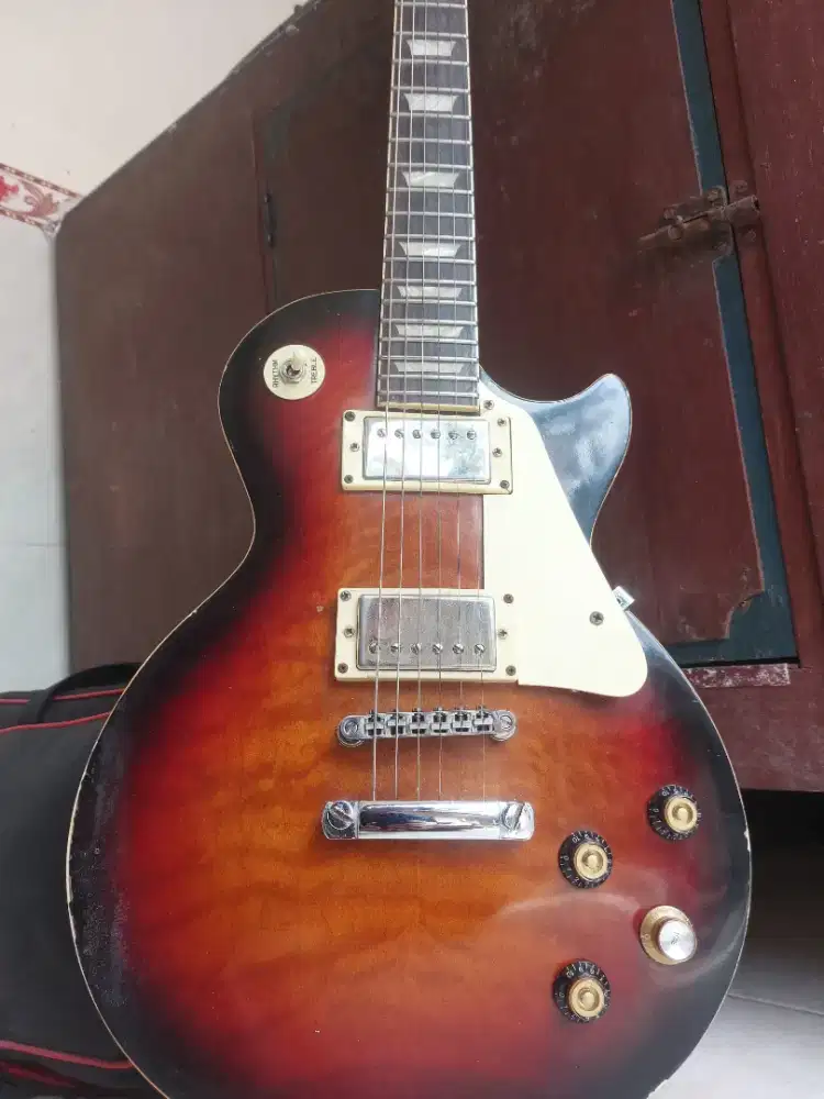 Epiphone custom les paul