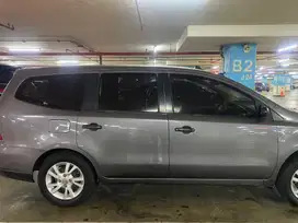 2011 Nissan Grand Livina 1.5 SV Manual Warna Abu