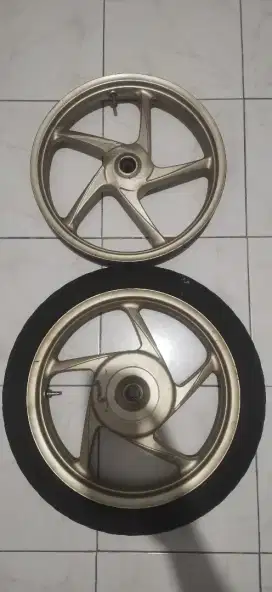 Velg ori vario 125 old KZR bs utk vario 150,PCX