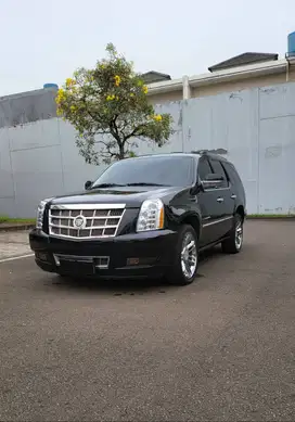 [HARGA TERBAIK!!] CADILLAC ESCALADE 6.2 AT NIK 2010!! HITAM
