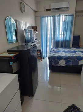 Dijual Cepat BU Apartemen Green Pramuka Furnished Type Studio