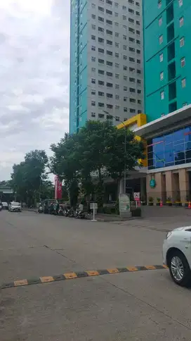 Pino hook 2Br apartemen green Pramuka city