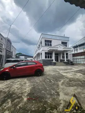 Disewakan gudang industri lokasi jebres luas 4000m BU!