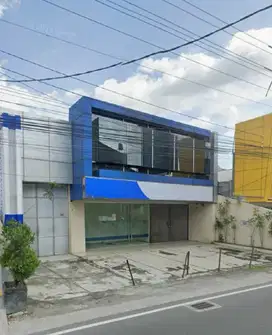 Di sewakan gedung strategis di jl x urang jogja