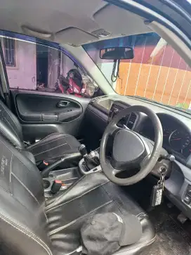 Escudo tipe manual th 2005 mobil kinclong jarang paki jual butuh