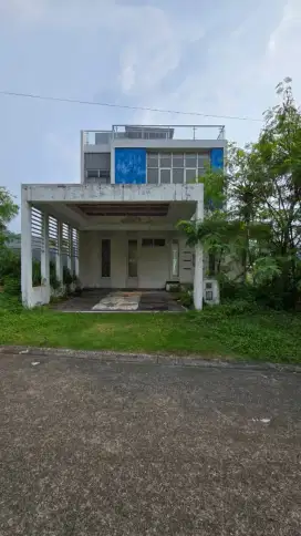 Rumah perumahan Tanah Luas Jual Cepat BU