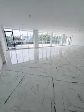 Dijual: Gedung Baru Eksklusif dan Modern Duren Sawit Strategis