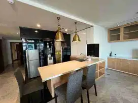 Kondominium regensi tunjungan plaza 3 bedroom surabaya full furnish
