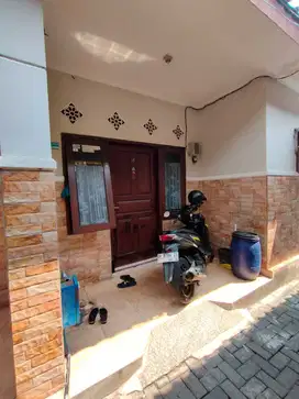 DIJUAL RUMAH LA SUCIPTO