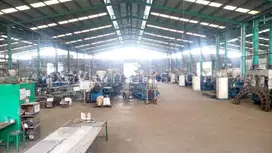 Pabrik Gudang Akses truck 40feet di Mauk Tangerang
