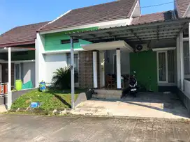 Rumah 3 Kamar Tidur dlm Perumahan Villa Gardenia One Gate Sistem