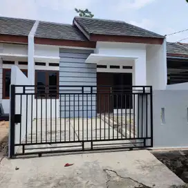 DIJUAL RUMAH DI CLUSTER GRIYA ALAM, SENTUL CITY SG101