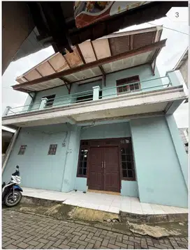 Dijual Cepat Rumah Luas Kondisi Baik 2 Lantai Tangerang