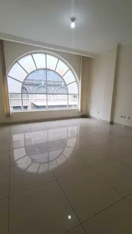 Dijual ruko Green Lake city, cipondoh, tangerang, Luas 4,5 x 15