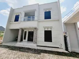 Rumah Cantik 2 Lt Gress Semi Furnish Dekat Exit Tol